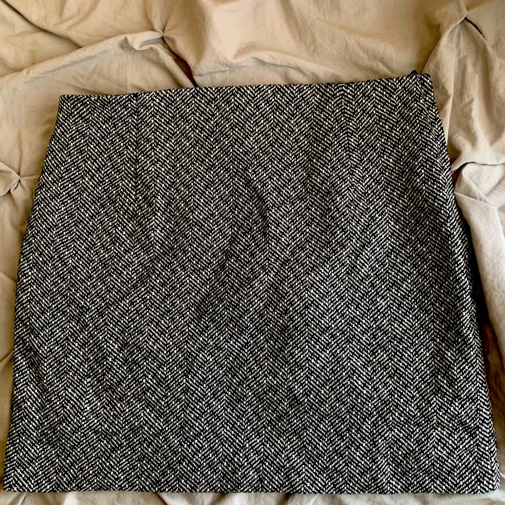 H&M Black and White Plaid Knit Mini Skirt Winter Skirt Chevron